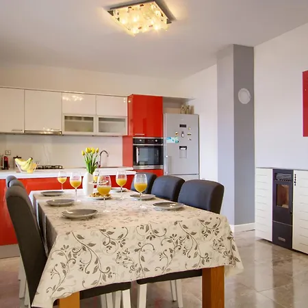 Luxury Sunrise Jacuzzi Apts, 50 M From The Beach Kali Exterior photo