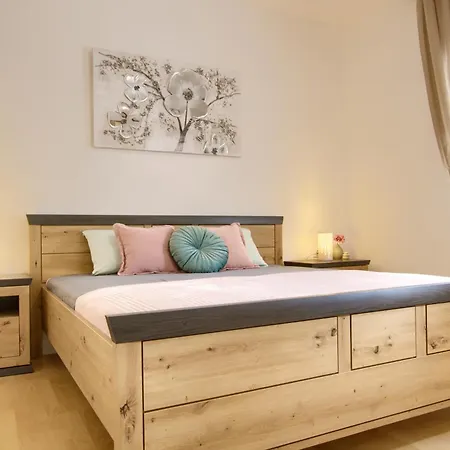Luxury Sunrise Jacuzzi Apts, 50 M From The Beach Kali Exterior photo