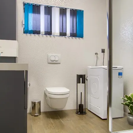 Luxury Sunrise Jacuzzi Apts, 50 M From The Beach Kali Exterior photo